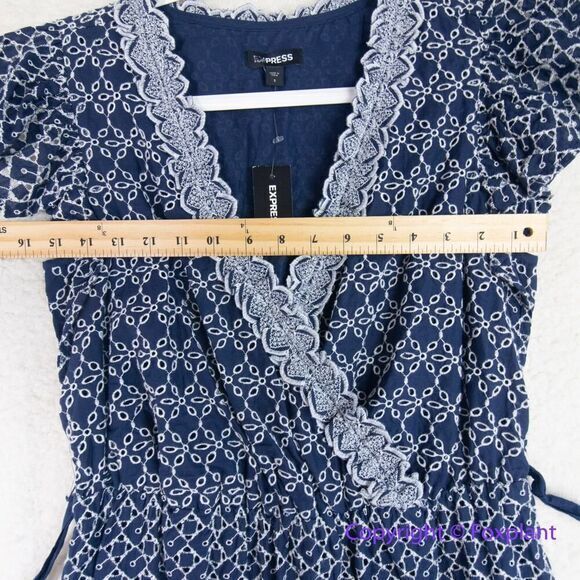 New! Express Eyelet Faux Wrap Dress Blue‎ White Short Sleeve Casual, S - Picture 10 of 16